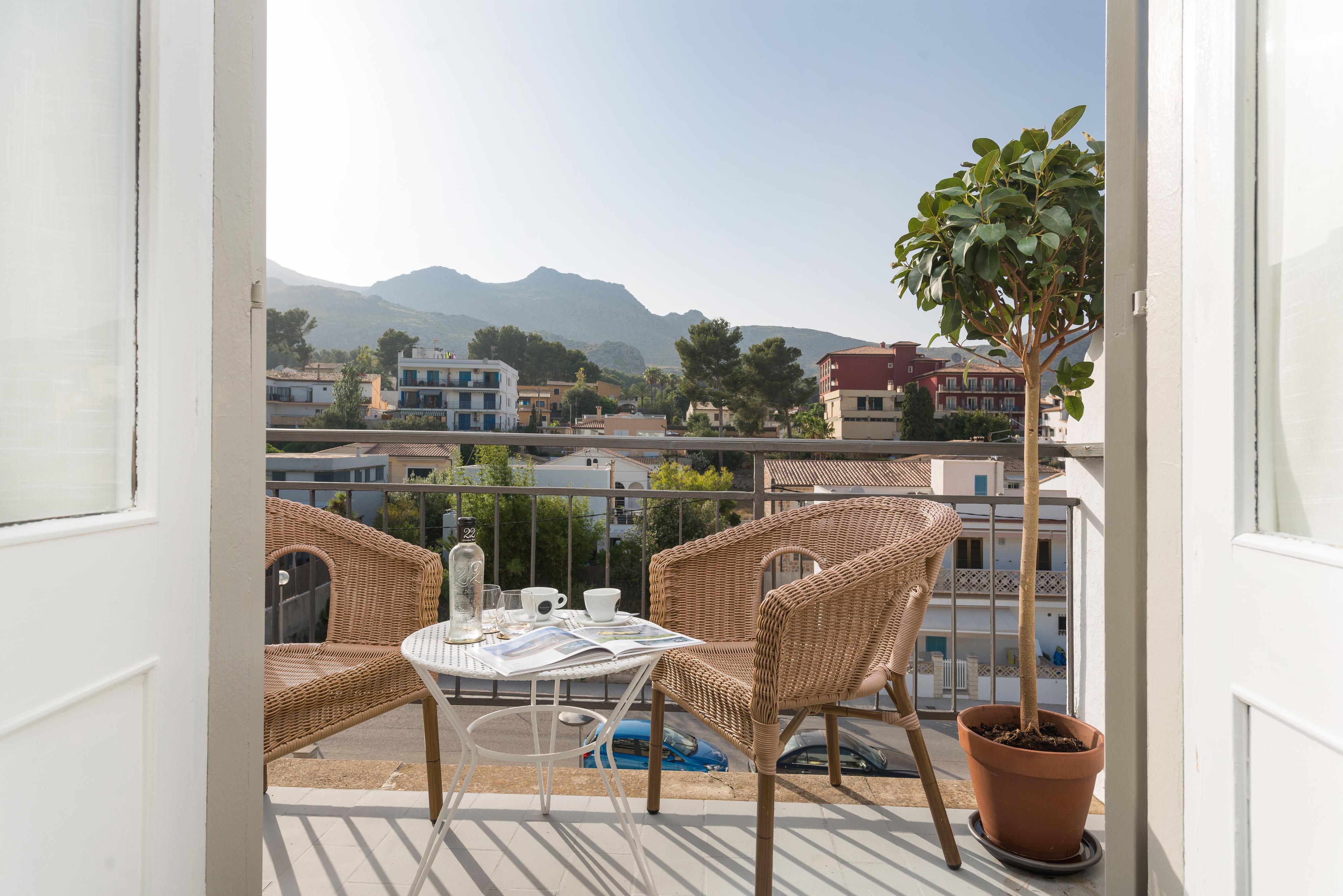 Boutique Hotel Oriola Cala de Sant Vicenc Exteriör bild