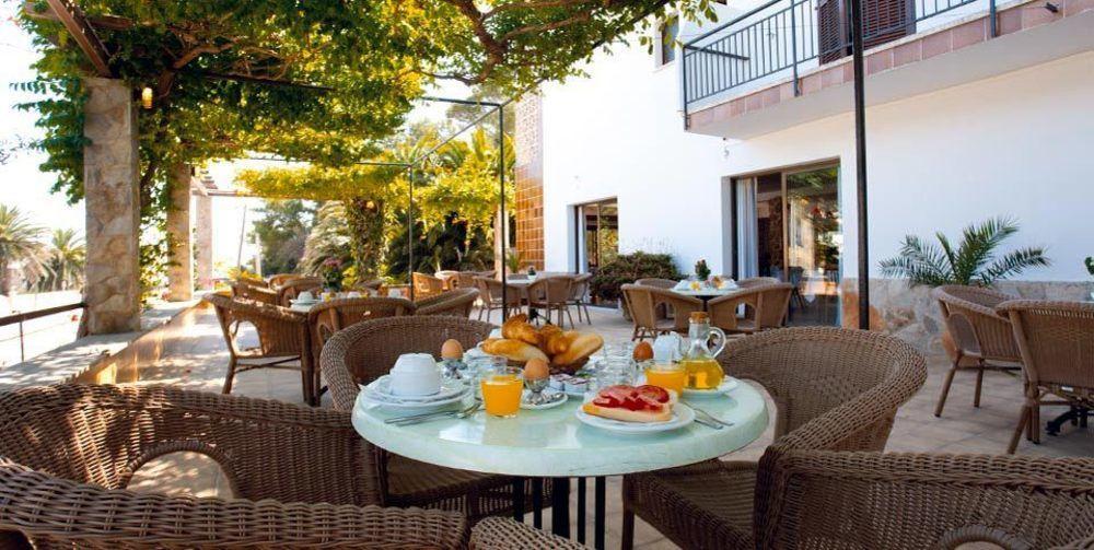 Boutique Hotel Oriola Cala de Sant Vicenc Exteriör bild